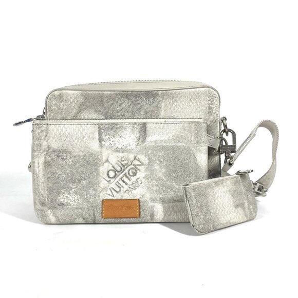 LOUIS VUITTON N50068 Damier Salt Trio Messenger Bag Crossbody Shoulder Bag gray - Picture 1 of 14